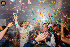 In Poitiers, Vienne, at the reception venue, confetti rains down during the dance party.